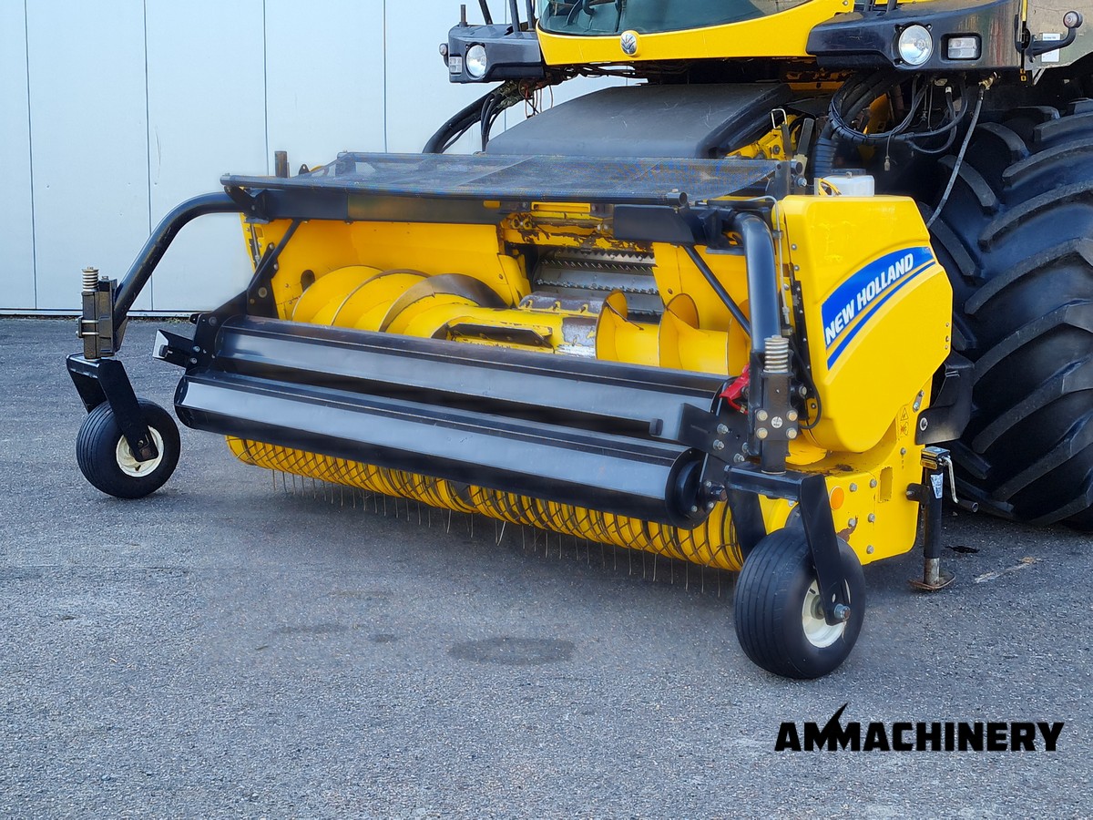 New Holland 300FP