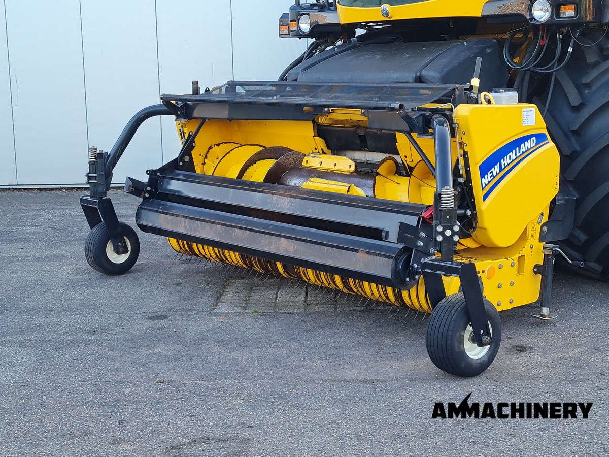 New Holland 300FP
