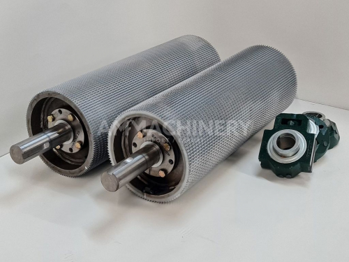 Chevron Style KP rollers + bearing kit for John Deere®